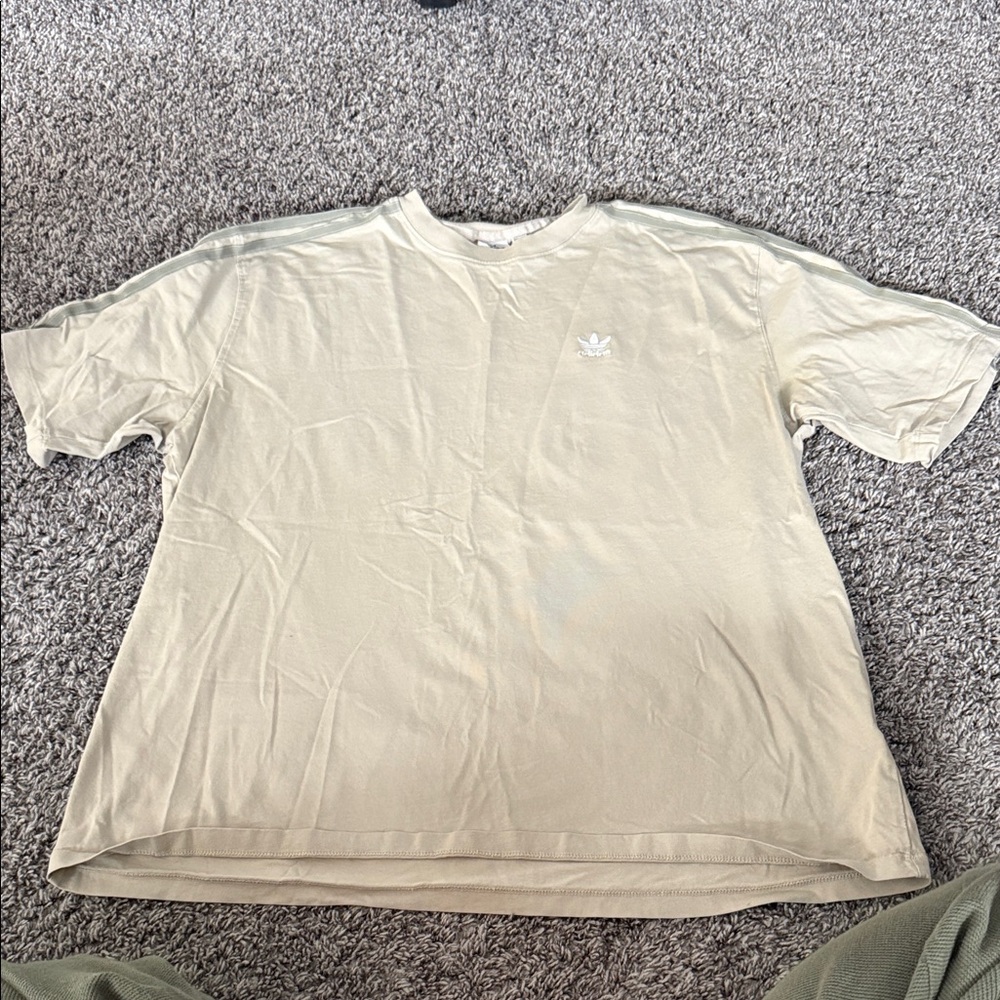 adidas Men's Beige Short Sleeve Tee